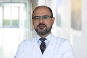 Kolon kanseri farkındalık ayı kapsamında yaş sınırının düştüğüne dair uyarılar ve erken tanının önemi