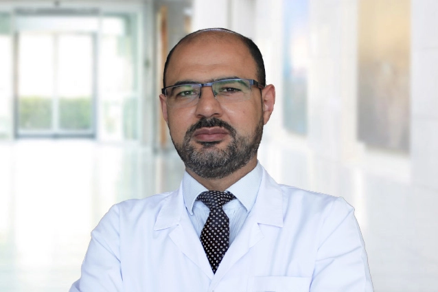 Kolon kanseri farkındalık ayı kapsamında yaş sınırının düştüğüne dair uyarılar ve erken tanının önemi