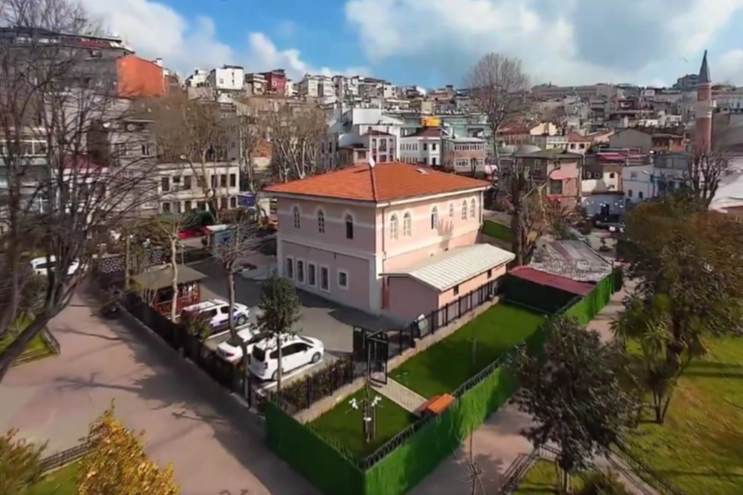 Kumkapı'da restore edilen tarihi polis karakolu binası