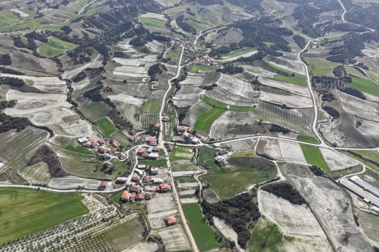 Manisa Selendi'de MASKİ tarafından yenilenen kanalizasyon ve yağmursuyu hatları