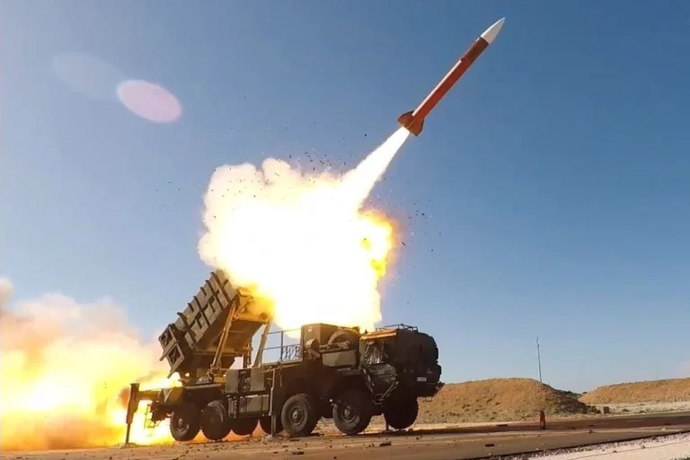 Adana'ya konuşlandırılan ikinci Patriot füze sistemi