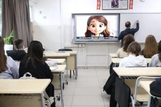 Okullarda ilk ders olarak finansal okuryazarlık eğitimi veriliyor.