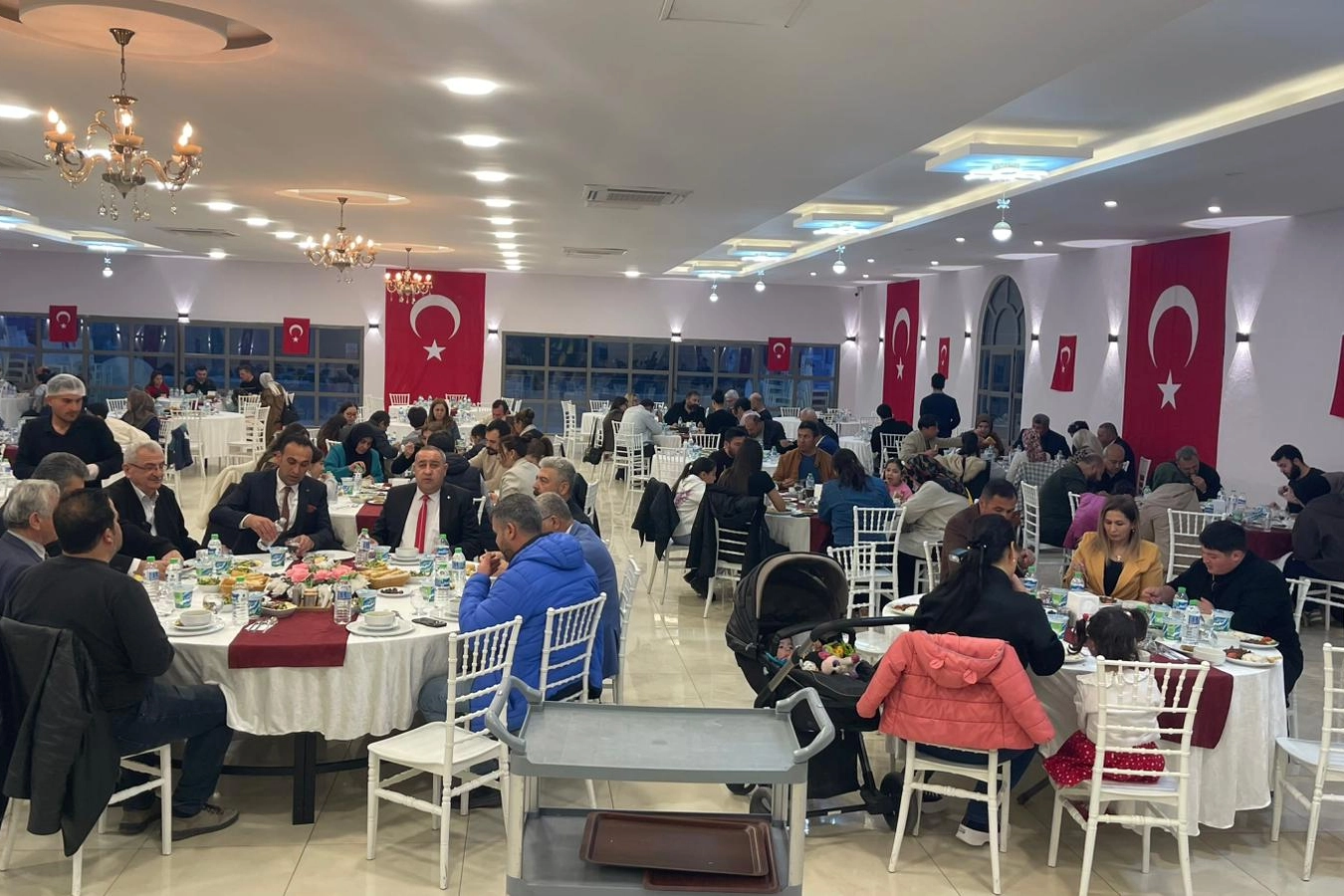 Osmaniye Gazeteciler Cemiyeti geleneksel iftar yemeği