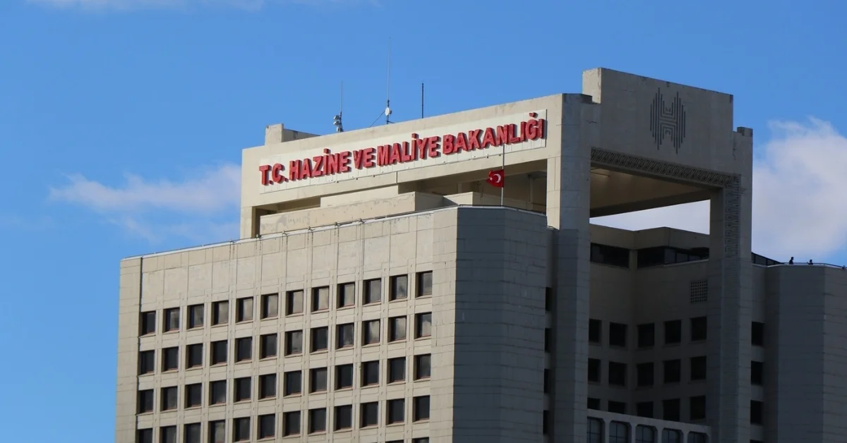 Özelleştirme İdaresi Başkanlığı tarafından satışa çıkarılan 20 taşınmazın bulunduğu illeri gösteren harita