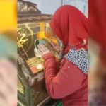 Bilecik Pazaryeri'nde Kadir Gecesi'nde Sakal-ı Şerif'e yoğun ilgi