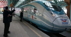 Ramazan Bayramı'nda trenlerde ek kapasite açıklaması ve tren yolculuğu konsepti