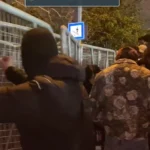 Saraçhane'de polis bariyerlerine saldıran maskeli 35 şüpheli gözaltında