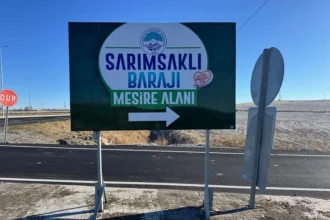 Kayseri Sarımsaklı Barajı Mesire Alanı yenileme sonrası bayram yoğunluğu