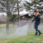 Sivas'ta yaz öncesi halk sağlığını korumak amacıyla yapılan ilaçlama çalışmaları