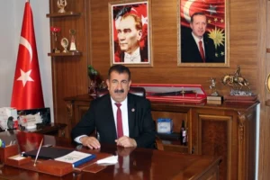 TÜRKYED Başkanı Nihat Çelik, tarımda kuraklık ve su kıtlığı tehlikesine dikkat çekiyor.