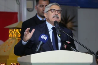AK Parti Genel Başkan Yardımcısı Hüseyin Yayman, CHP lideri Özgür Özel'e sert tepki gösterdi.