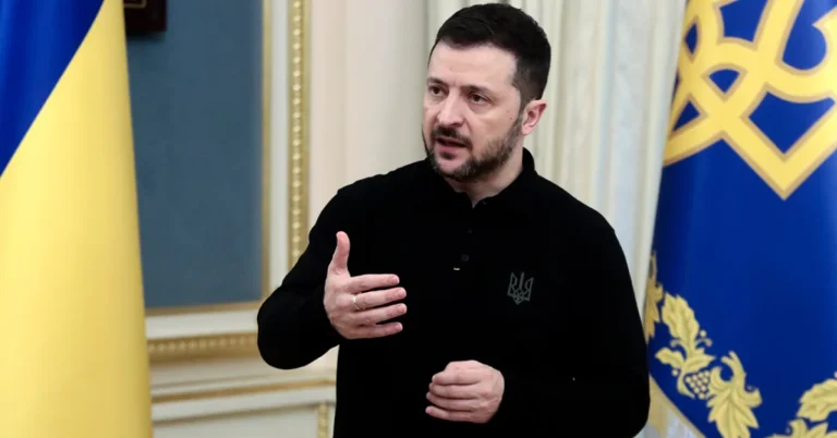 Ukrayna Devlet Başkanı Volodimir Zelenski, Türkiye'de barış görüşmeleri için bulunuyor.