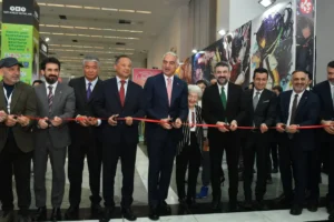 Ankara Kitap Fuarı'nın ATO Congresium'daki açılışından genel bir görünüm