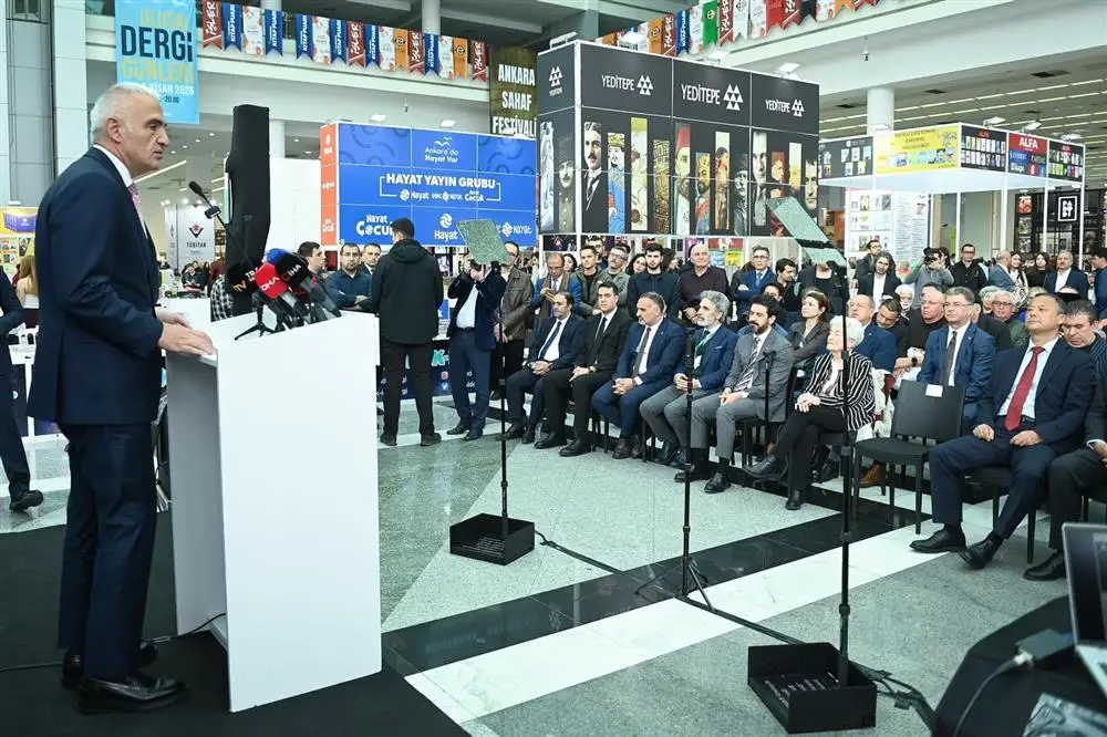Kültür ve Turizm Bakanı Mehmet Nuri Ersoy, halk kütüphanelerindeki büyüme rakamlarını duyurdu.