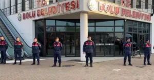 Bolu Belediyesi soruşturmasında gözaltına alınan belediye başkan yardımcısı ve meclis üyesi