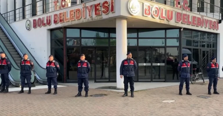 Bolu Belediyesi soruşturmasında gözaltına alınan belediye başkan yardımcısı ve meclis üyesi