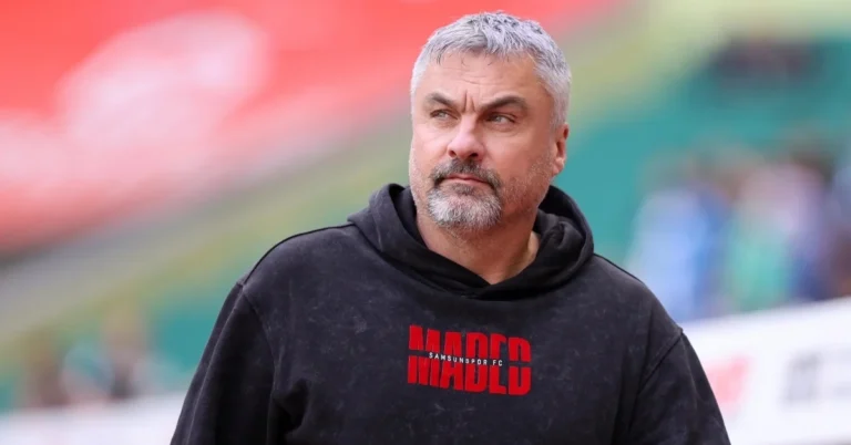 Thomas Reis, Türkiye'ye dönme isteğini dile getiriyor, Türk futbolu ve taraftarlara duyduğu hayranlığı anlatıyor.