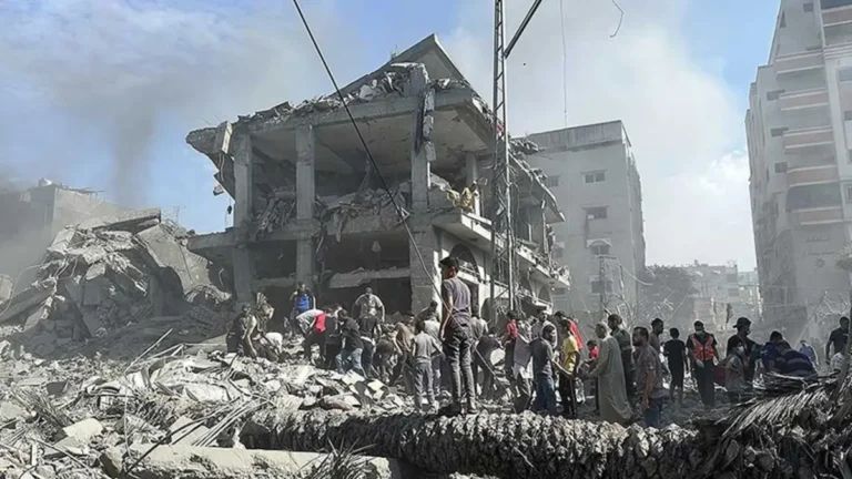 Gazze'de ateşkes ihlalleri sonucu hayatını kaybedenler ve yaralananlar hakkında açıklama yapılıyor