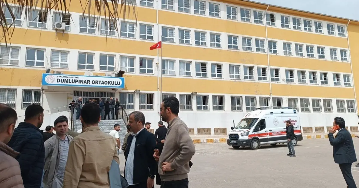 Şanlıurfa'da bir okulda meydana gelen şüpheli şahıs olayı sonrası Valilik açıklama yaptı.