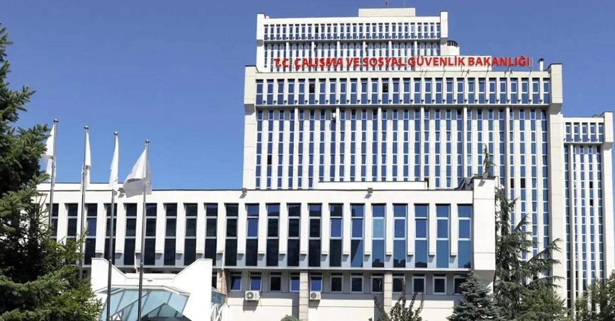 OECD Beceriler Zirvesi'nin İstanbul'da düzenleneceği ve küresel iş gücü konularının ele alınacağı haber görseli