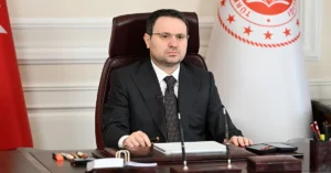 Adalet Bakanı Akın Gürlek, hakim ve savcıların suç işlemesi durumunda muafiyetlerinin olmadığını belirtti.