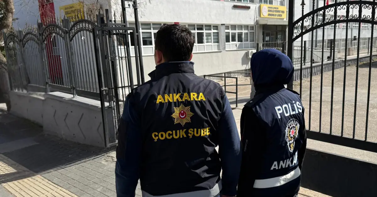 Okullarda yeni güvenlik modeli kapsamında alınacak önlemleri gösteren görsel