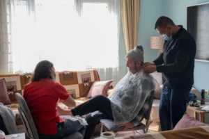 Milas Belediyesi evde kuaförlük ve berberlik hizmeti sunuyor