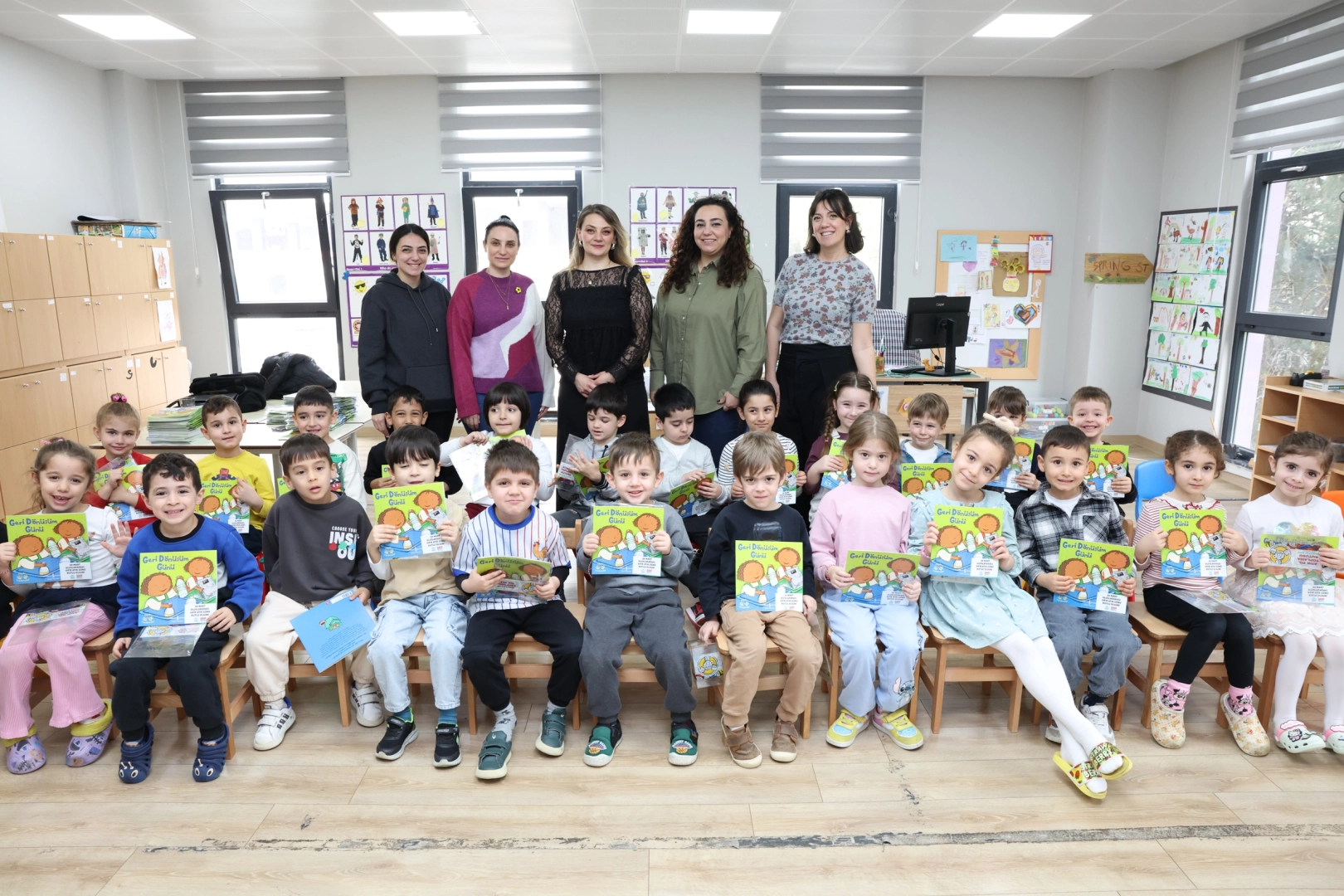 Bursa Nilüfer'de çocuklara geri dönüşüm eğitimi