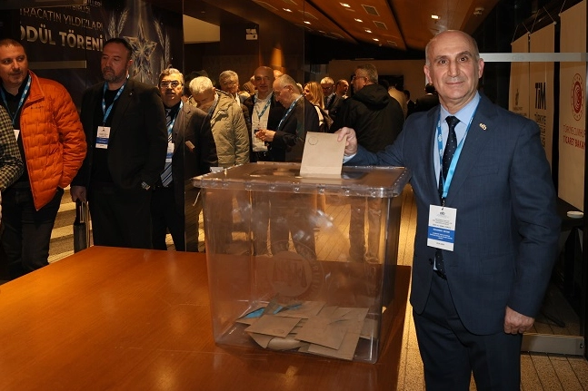 Ege Hububat Bakliyat Yağlı Tohumlar ve Mamulleri İhracatçıları Birliği Başkanı Muhammet Öztürk