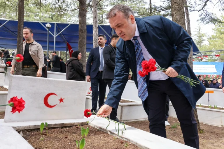 Bilecik'te İnönü Zaferleri'nin 105. yıl dönümü kapsamında düzenlenen anma törenleri