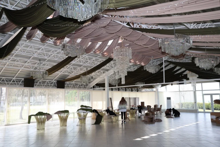 Kocaeli'de hizmete giren Gönül Bahçem Davet Evi'nin dış cephesi