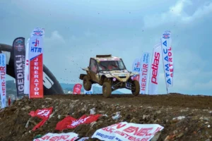 Trabzon Off-Road Şampiyonası parkuru ve yarış araçları