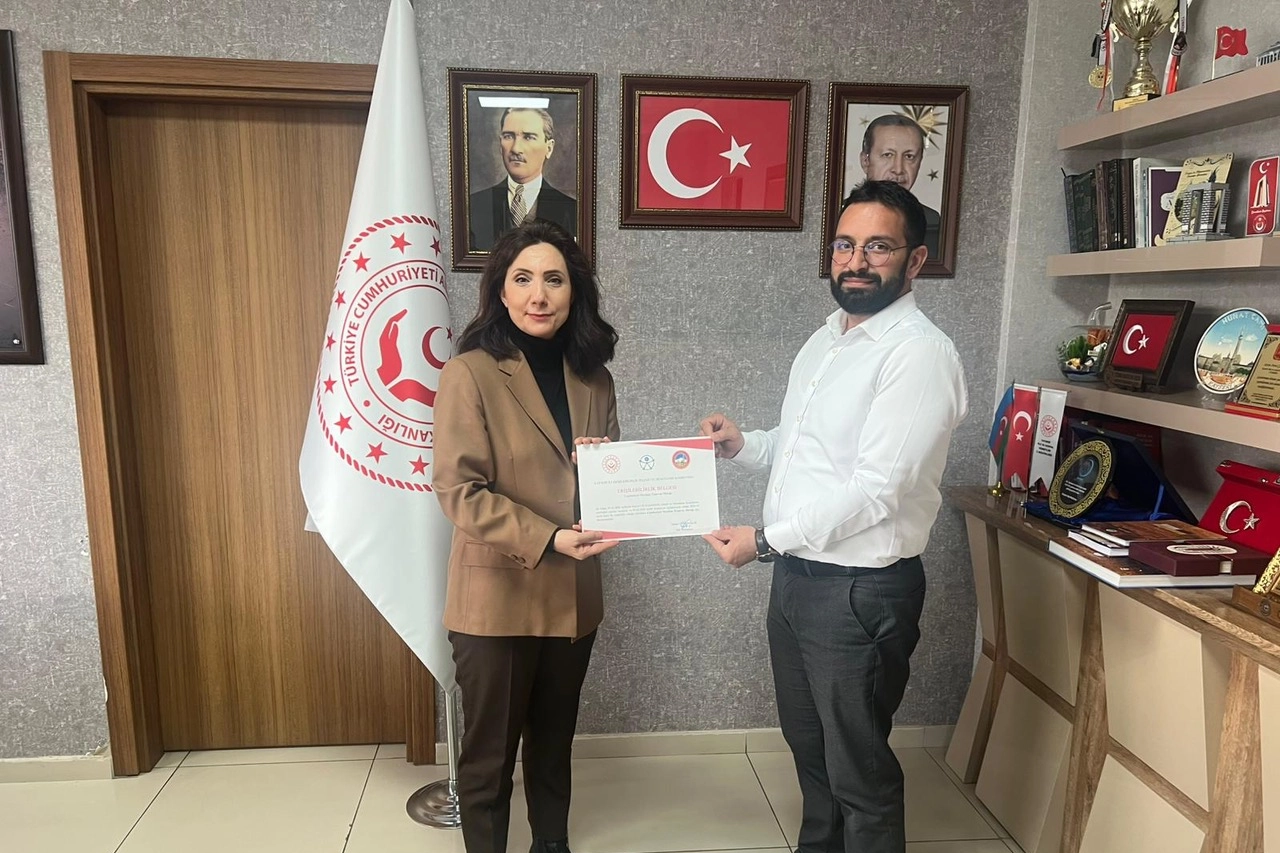 Kayseri Ulaşım A.Ş.'ye raylı sistem durakları için verilen erişilebilirlik uygunluk belgesi