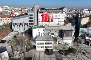 Denizli Büyükşehir Belediyesi'nin eğitim, sağlık ve sosyal yardımları kapsayan 365 gün süren destek projeleri.