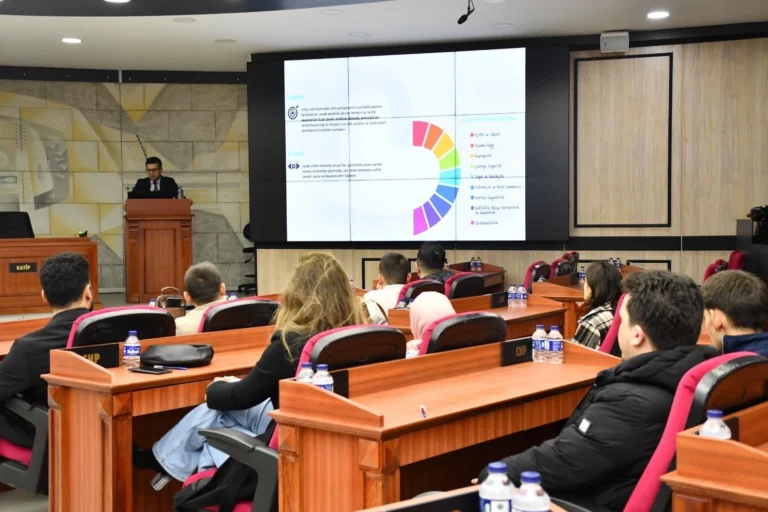 Balıkesir Büyükşehir Belediyesi'nde göreve başlayan özel gereksinimli aday memurlara yönelik oryantasyon programı