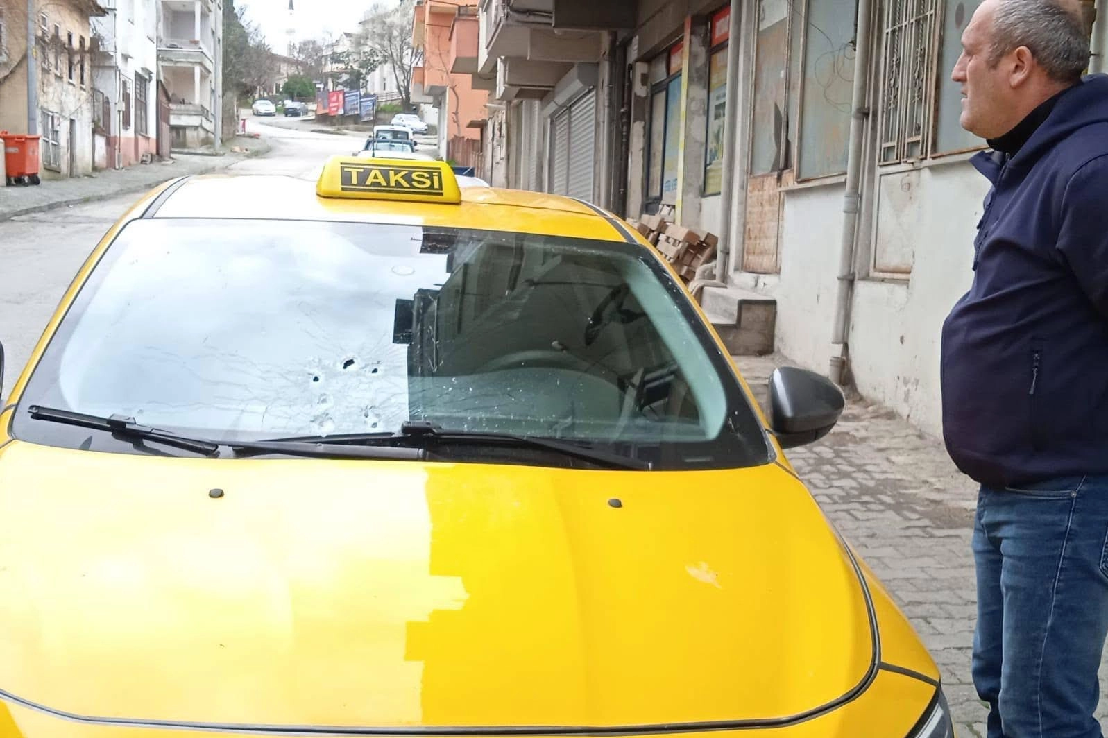 Akçakoca'daki silahlı saldırının şüphelisi, kardeş katili çıkmasıyla gündemde