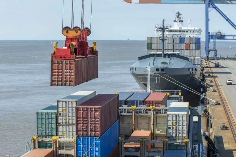 Dış Ticaret Sermaye Şirketi statüsüne sahip 103 firma listesi