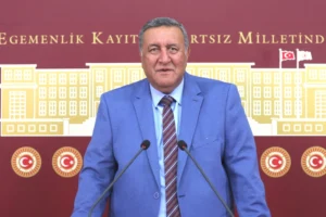 CHP Niğde Milletvekili Ömer Fethi Gürer, marketlerde pestisit laboratuvarı kurulması önerisi sunuyor.