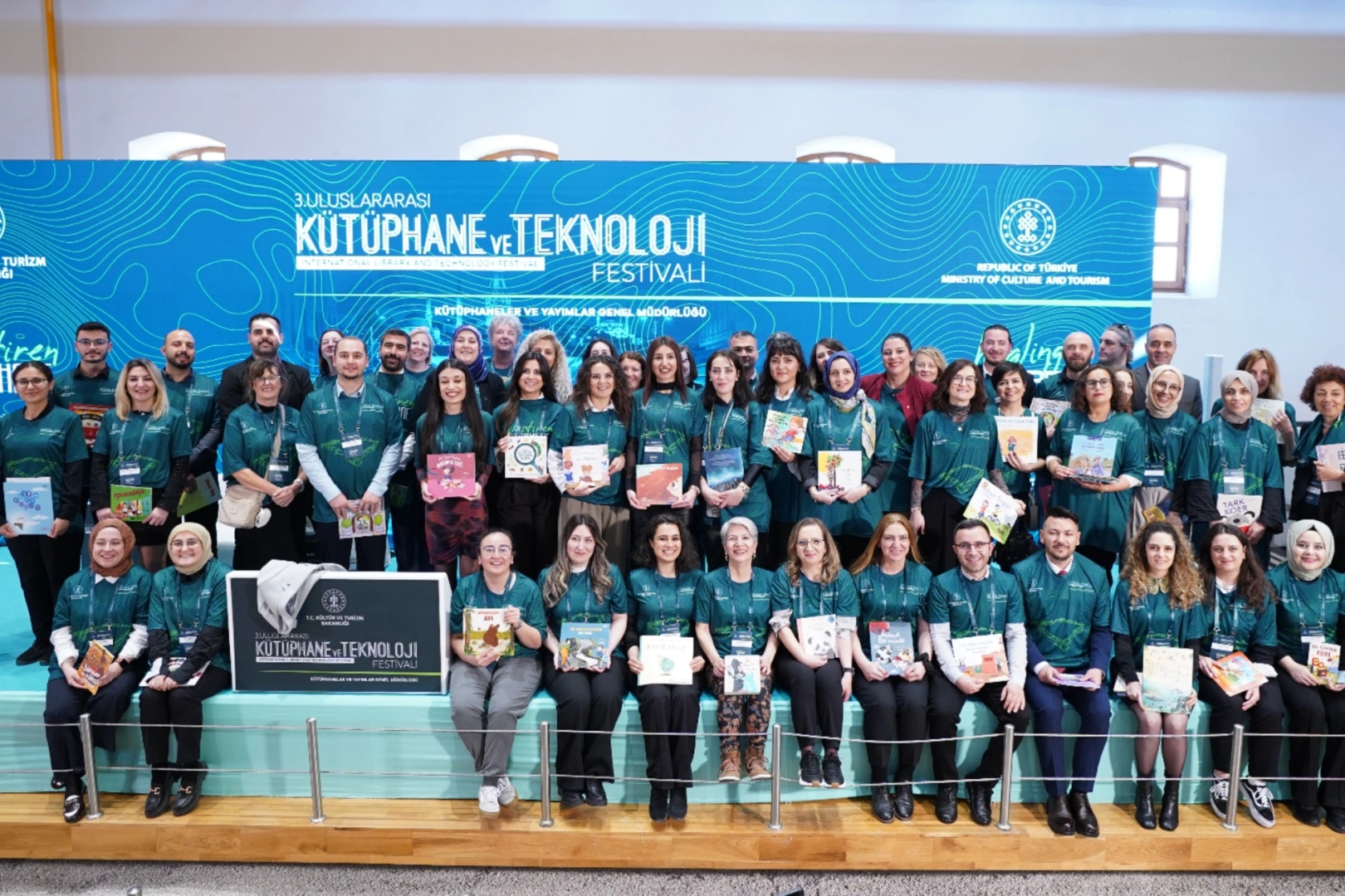 3. Uluslararası Kütüphane ve Teknoloji Festivali Konya'da 'İyileştiren Kütüphane' temasıyla düzenlendi.