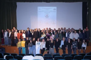 Dokuz Eylül Üniversitesi kanser haftasında bilimsel ve toplumsal farkındalık etkinlikleri düzenledi