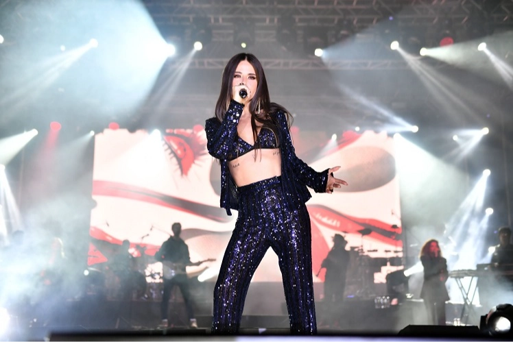 Simge Sağın'a yönelik iddialara avukatından yanıt: Evinde suç unsuru bulunmadığı belirtildi.