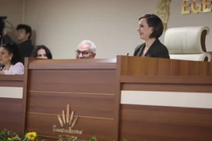 Karabağlar Belediyesi Nisan Ayı Meclis Toplantısı Görseli