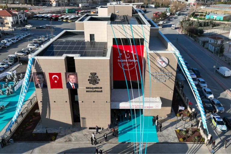 Selçuklu Belediyesi tarafından Dünya Sağlık Günü'nde açılan Toplum Ruh Sağlığı Merkezi ve Sağlıklı Hayat Merkezi