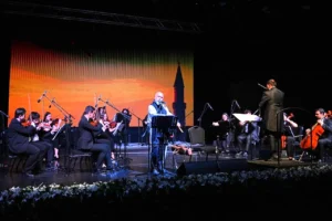 Kocaeli'de ney ve klasik müziğin buluştuğu senfonik konsere ait görsel.