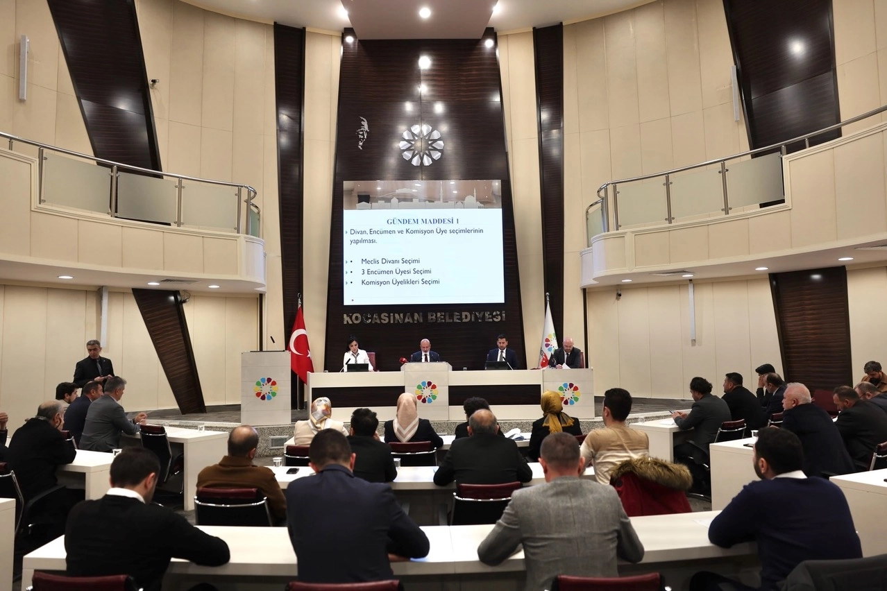 Kocasinan Belediye Başkanı Ahmet Çolakbayrakdar, kentsel dönüşüm projeleri hakkında açıklamalarda bulundu.