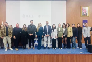 Atatürk Üniversitesi'nde genç mühendislere hukuki bilgilendirme semineri