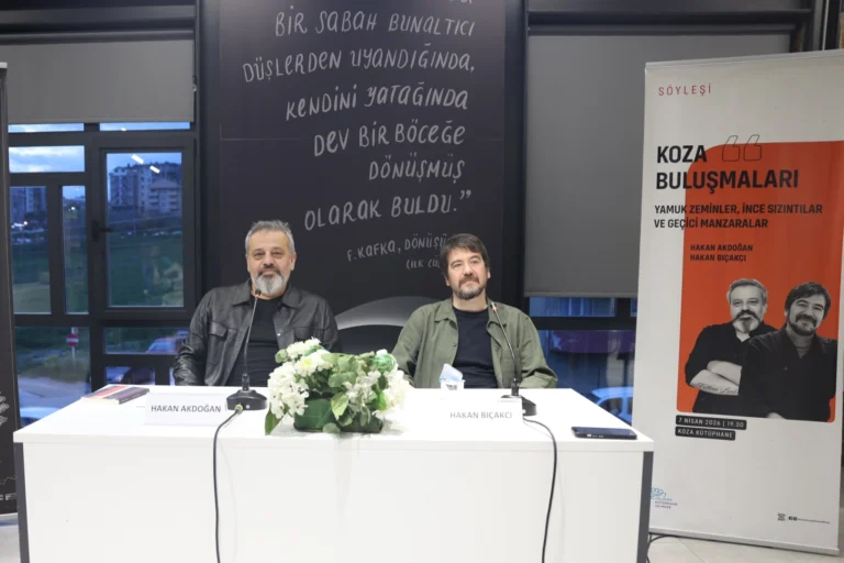 Yazar Hakan Bıçakçı, Nilüfer Belediyesi'nin Koza Buluşmaları etkinliğinde okurlarıyla buluştu.