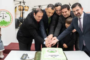 Ağrı Barosu Avukatlar Günü kutlaması kapsamında savunma hakkına vurgu yaptı.