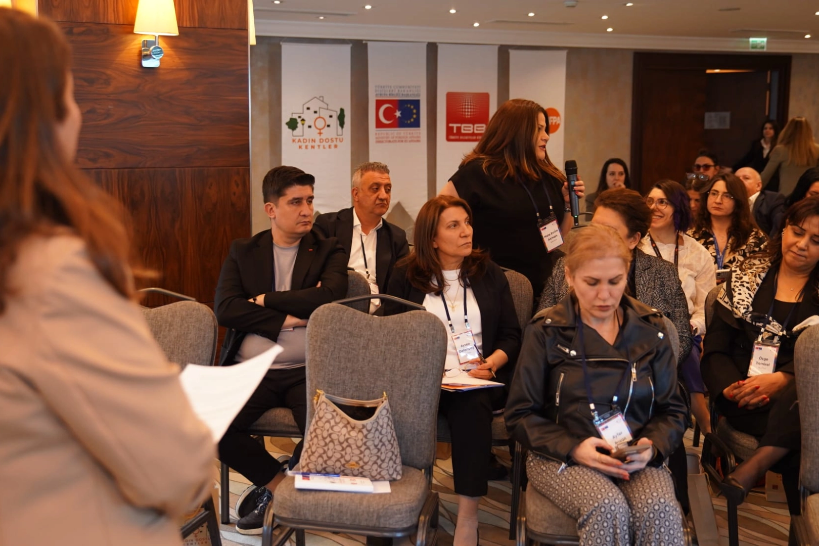 Manisa Büyükşehir Belediyesi, Kadın Dostu Kentler programı kapsamında Ankara'da düzenlenen çalıştaya katıldı.