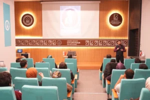 Bursa Yıldırım'da gençlerin tarihle buluştuğu atölye çalışması